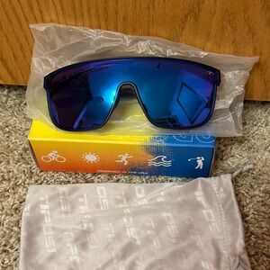 TIFOSI Blue Sports Sunglasses